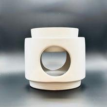 Load image into Gallery viewer, Artistry wax melt burner - white