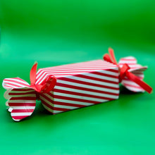 Load image into Gallery viewer, Wax Melt Christmas Cracker