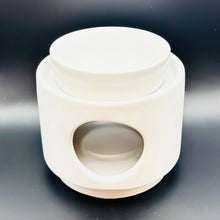 Load image into Gallery viewer, Artistry wax melt burner - white
