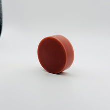 Load image into Gallery viewer, Winter Berries Sample Round
